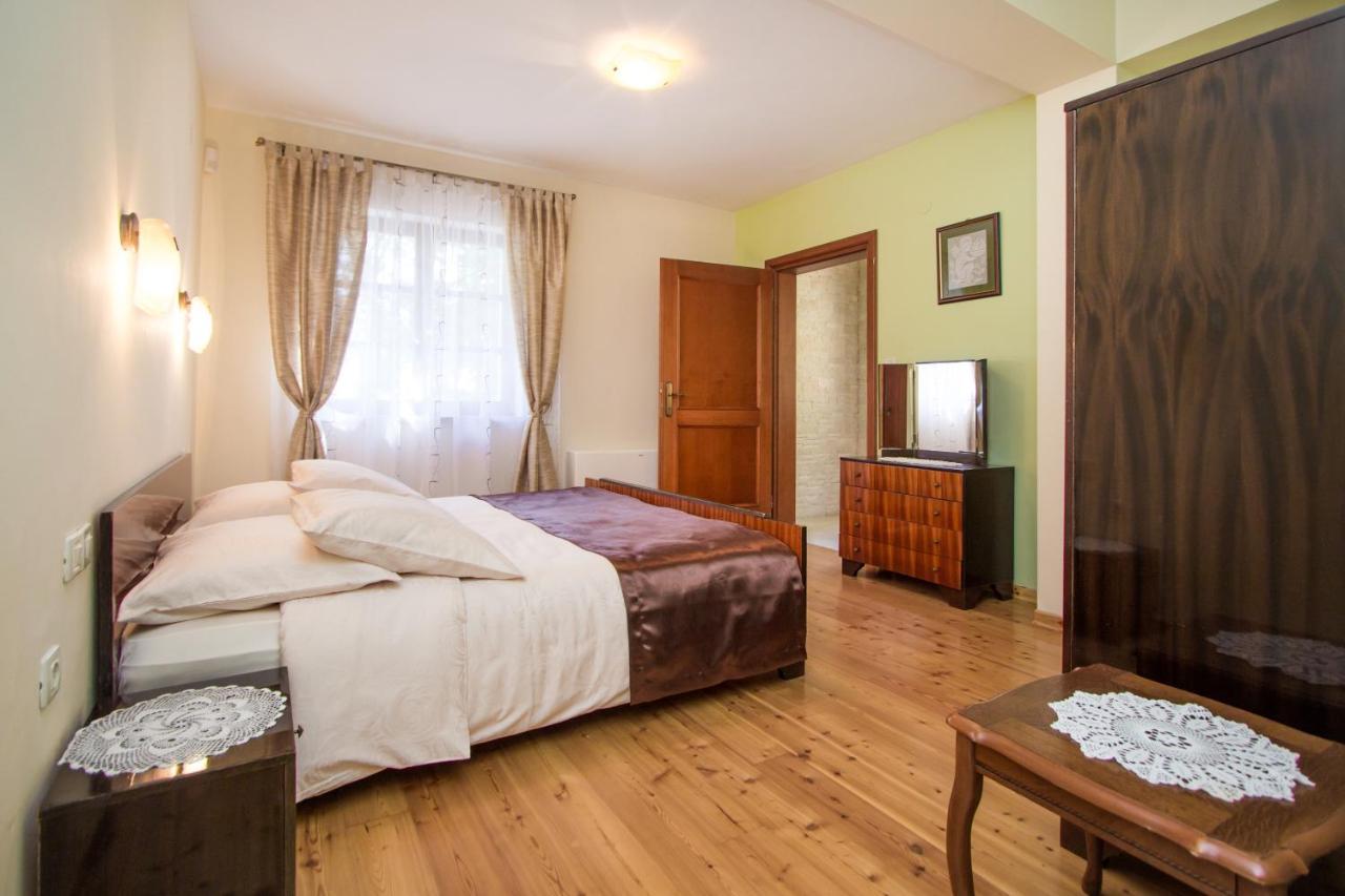 Villa Kringa Tinjan Zewnętrze zdjęcie