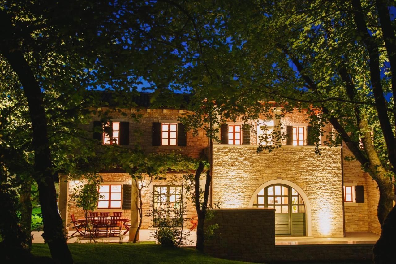 Villa Kringa Tinjan Zewnętrze zdjęcie