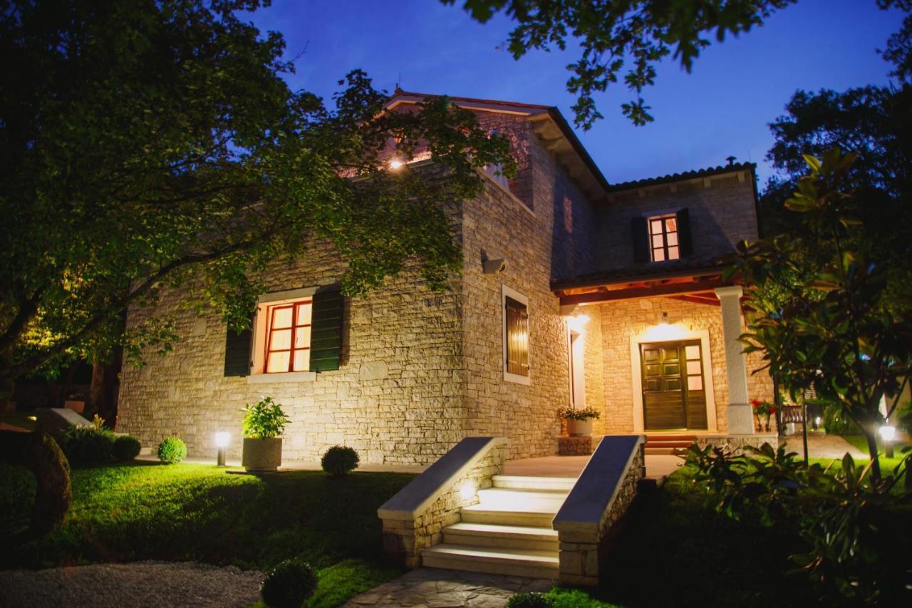 Villa Kringa Tinjan Zewnętrze zdjęcie
